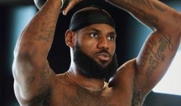 詹姆斯爆料里弗斯视频,揭秘NBA名帅的严苛训练秘诀