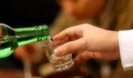 酒精酒最新爆料,品质真相与市场风云