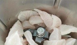 鱼丸加工厂爆料视频,独家爆料视频背后的真相