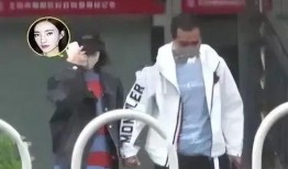 王丽坤狗仔爆料视频,揭秘明星私生活幕后真相