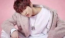 记者爆料蔡徐坤恋情视频,记者现场直击甜蜜互动